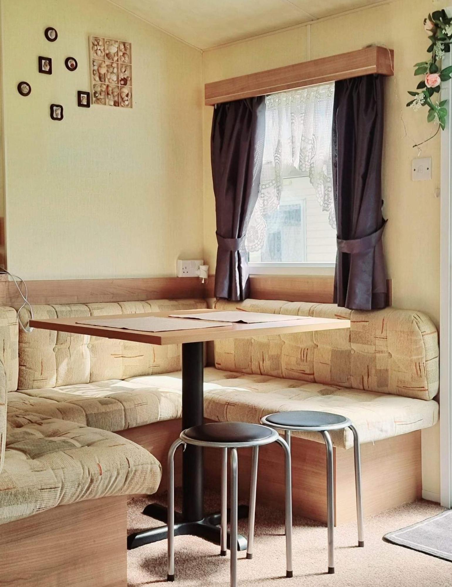 Paula.Aga- Caravan Clacton-on-Sea Exterior foto